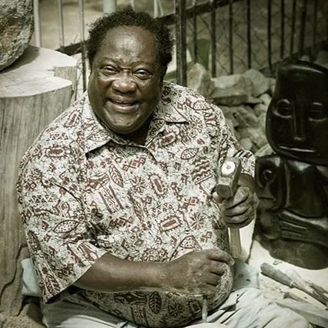 Portrait of Fanizani Akuda, sculptor